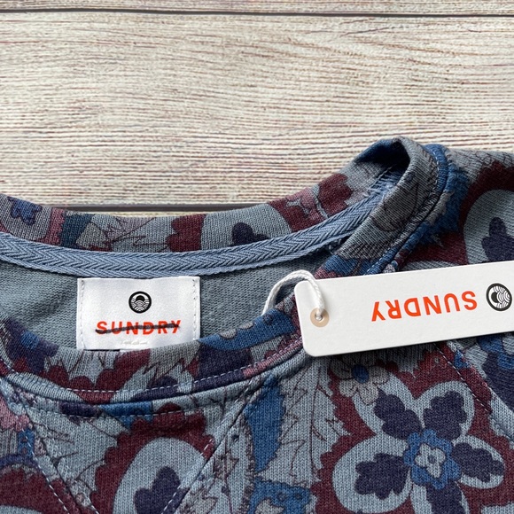 SUNDRY Anthropologie Paisley Raglan Floral Blue Short Sleeve Top - Picture 6 of 7